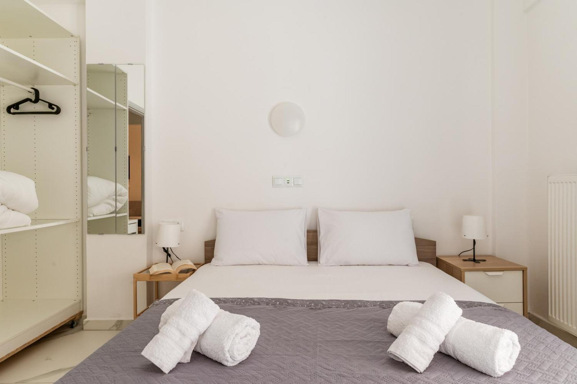 The Omonoia Modern, 3Bd Apartment Афины Экстерьер фото