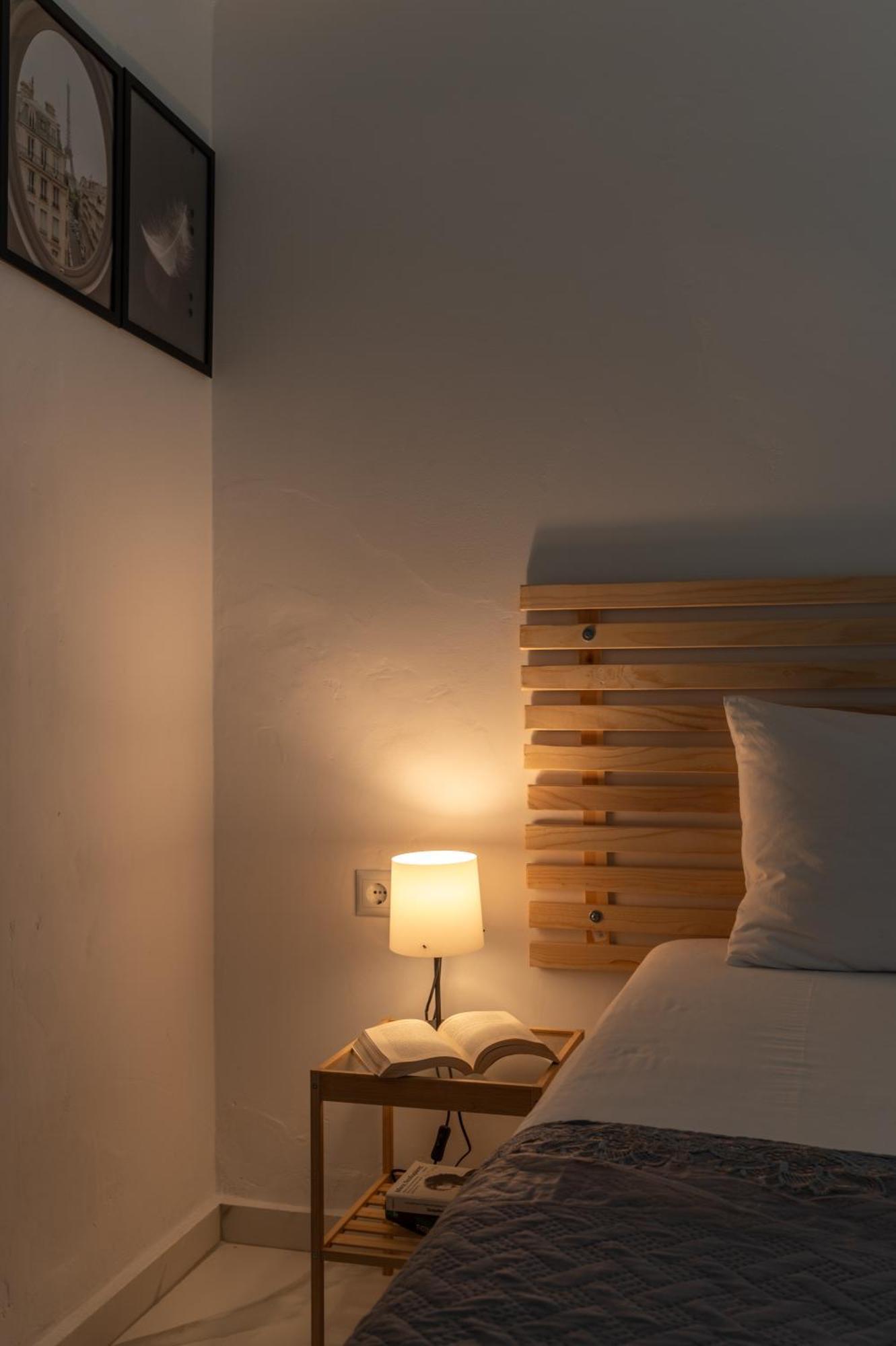 The Omonoia Modern, 3Bd Apartment Афины Экстерьер фото